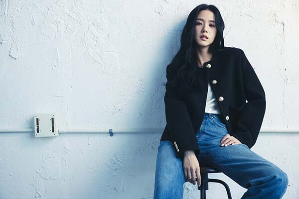 ▲토토 배팅 사이트 2023 FW 블랙핑크 지수 화보 /사진=LF