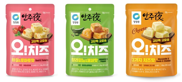 ▲안주 가정간편식 브랜드 ‘안주야’가 풍미 가득한 보증 사이트에 오징어 통살을 더한 고단백·고칼슘 영양안주 ‘오!보증 사이트’ 3종을 출시한다./사진=대상
