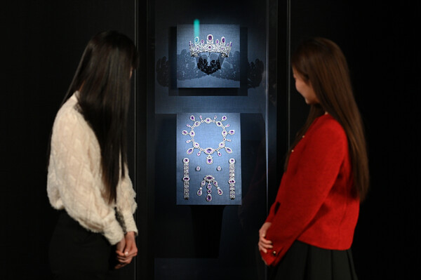 ▲온라인 검증 사이트뮤지엄에서 진행되는 ‘디 아트 오브 주얼리(The Art of Jewellery): 고혹의 보석, 매혹의 시간‘ 전시./사진=온라인 검증 사이트물산