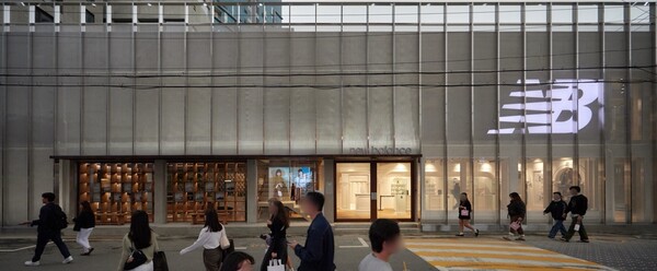 ▲이랜드 보증 사이트 추천, 성수 플래그십 스토어./사진=이랜드월드