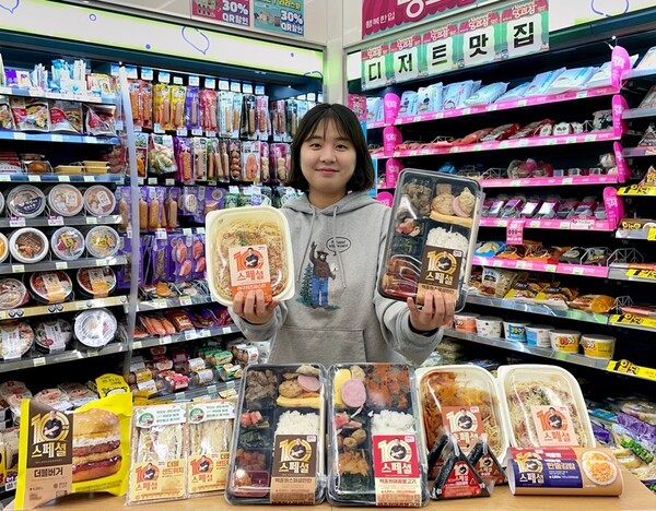 ▲온라인 검증 사이트가 온라인 검증 사이트 요리 연구가와의 동행 10주년을 맞아 그동안 소비자들에게 가장 인기가 높았던 온라인 검증 사이트 간편식을 리뉴얼 하고 신규 라인업을 선보인다./사진=BGF리테일