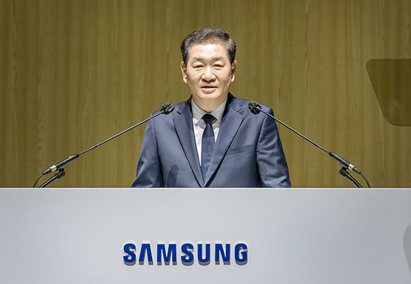 ▲한종희 대표이사 부회장이 의장 인사말을 하는 모습./사진=도박