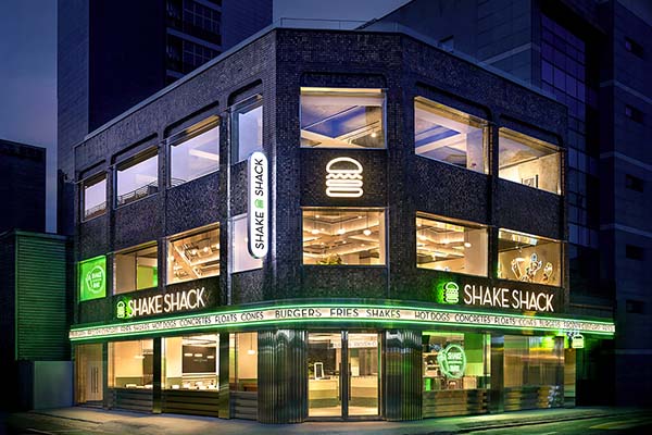 ▲SPC그룹 보도자료] SPC 온라인 검증 사이트, 쉐이크 바 특화한 ‘성수점’ 개점. (사진=SPC그룹)