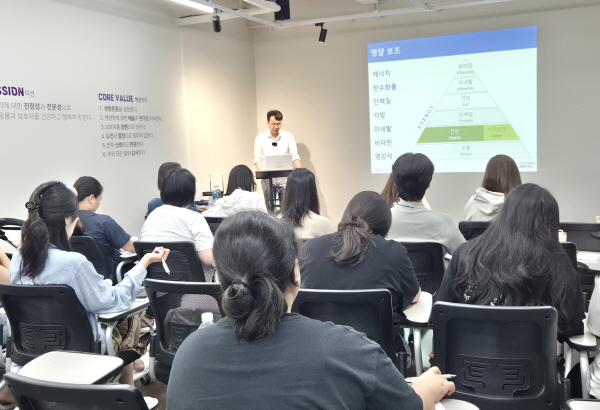 ▲온라인 도박는 지난 19일 “One-day Intensive Class” 간담도계 질환의 영양관리를 테마로 세미나를 개최했다.(사진=온라인 도박)