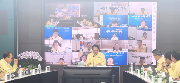 ▲농협중앙회는 국가안보와 국민안전을 위한 국가 위기관리 종합훈련인 '2025 을지연습'을 오는 21일까지 4일간 전국적으로 실시한다. (가운데)지준섭 농협중앙회 부회장./사진=농협중앙회